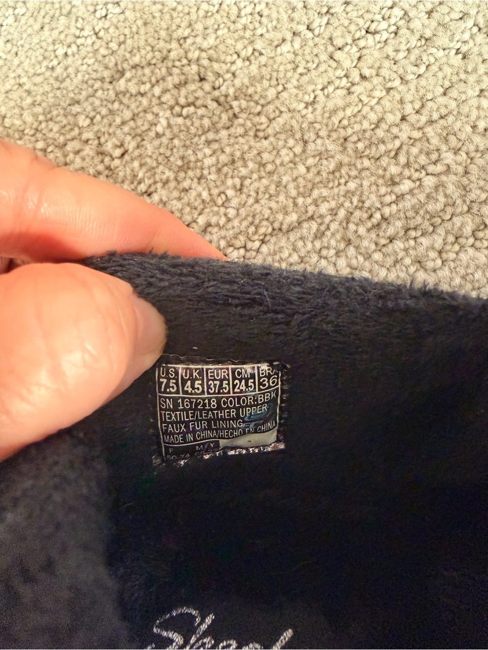 Skechers Cozy Campfire Camp Nap 7.5 Black Memory Foam Faux Fur NWOT - Picture 6 of 8